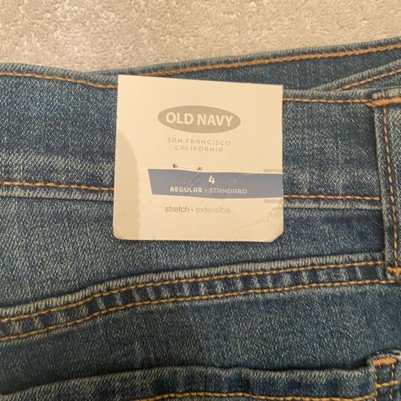 NWT! Old Navy denim shorts - Picture 6 of 6